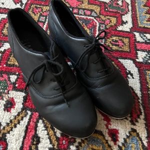 Bloch Respect tap Shoes